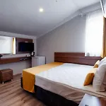 Apart Otel Terra Rossa 3*