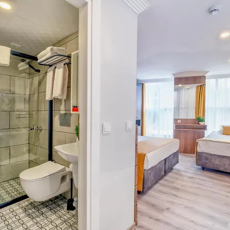 Terra Rossa Antália